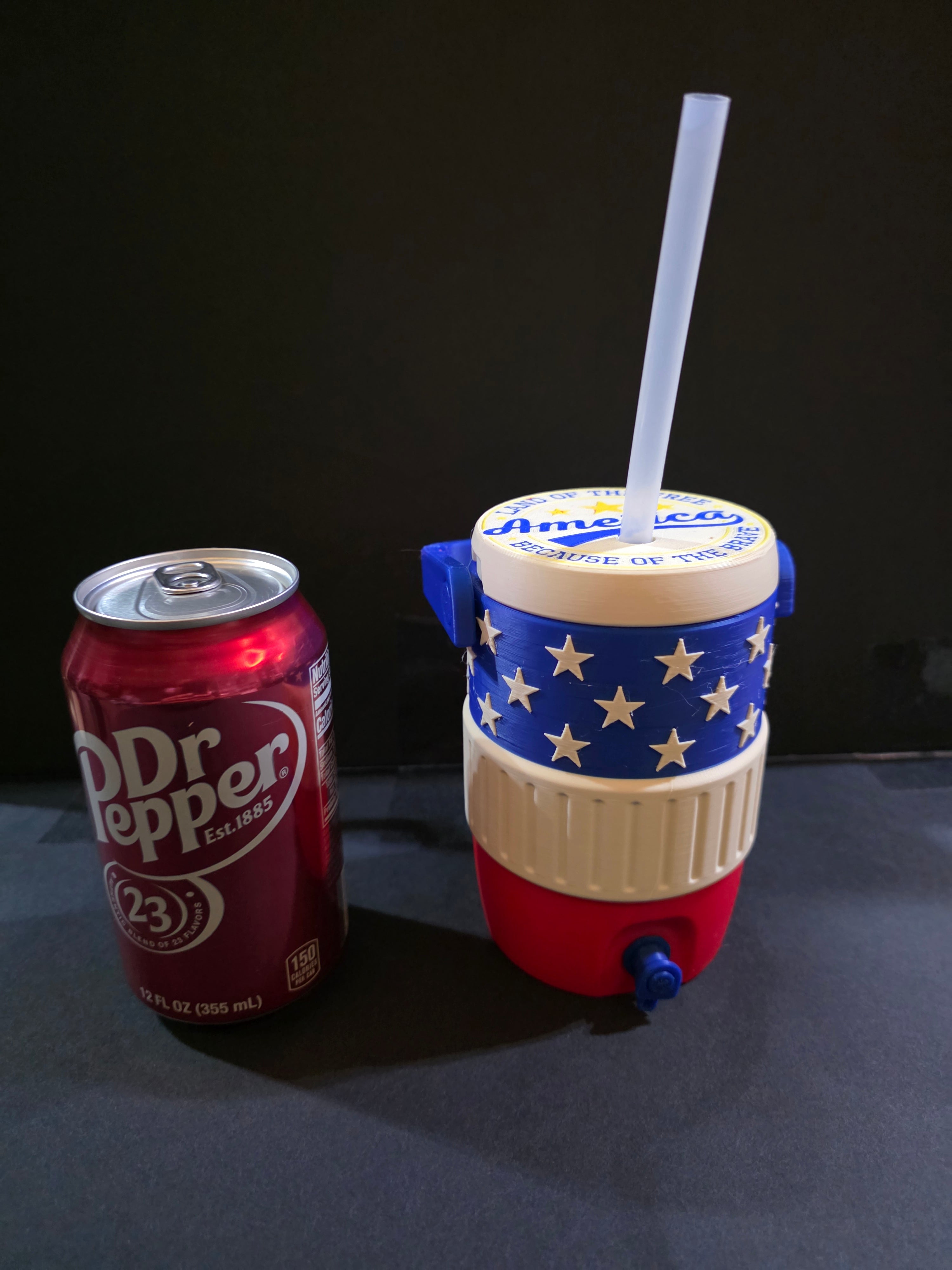 Amarican flag can koozie