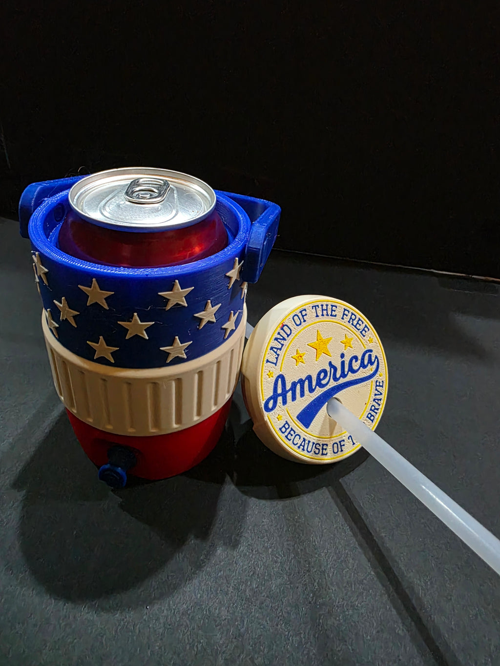 Amarican flag can koozie